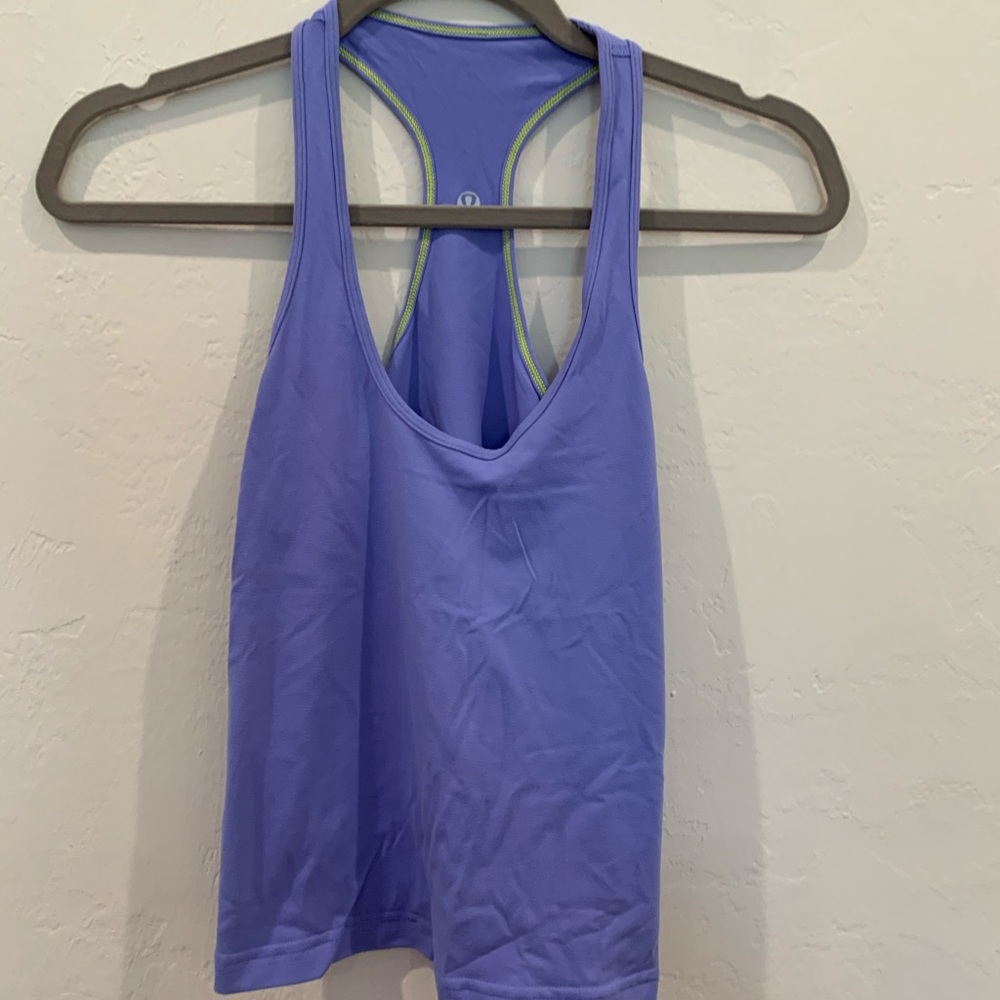 Lululemon workout tank